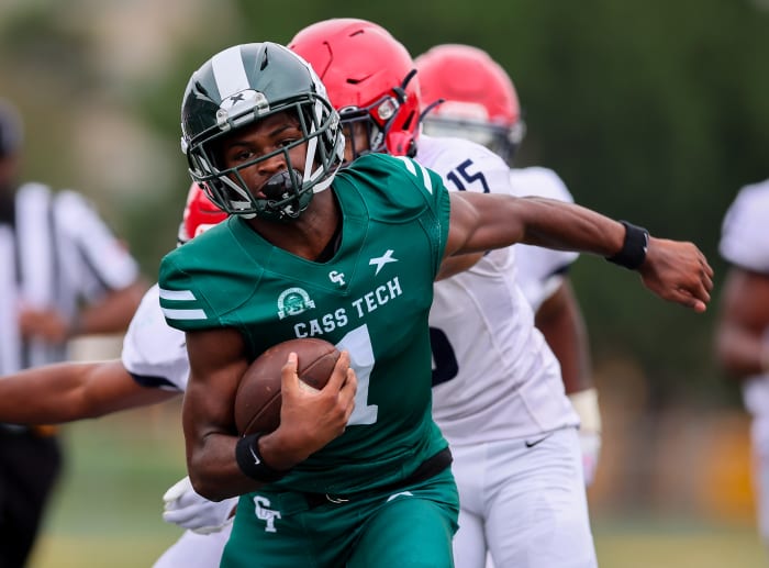 Cass Tech vs Southfield Aug 26-23 Mario Nowak10